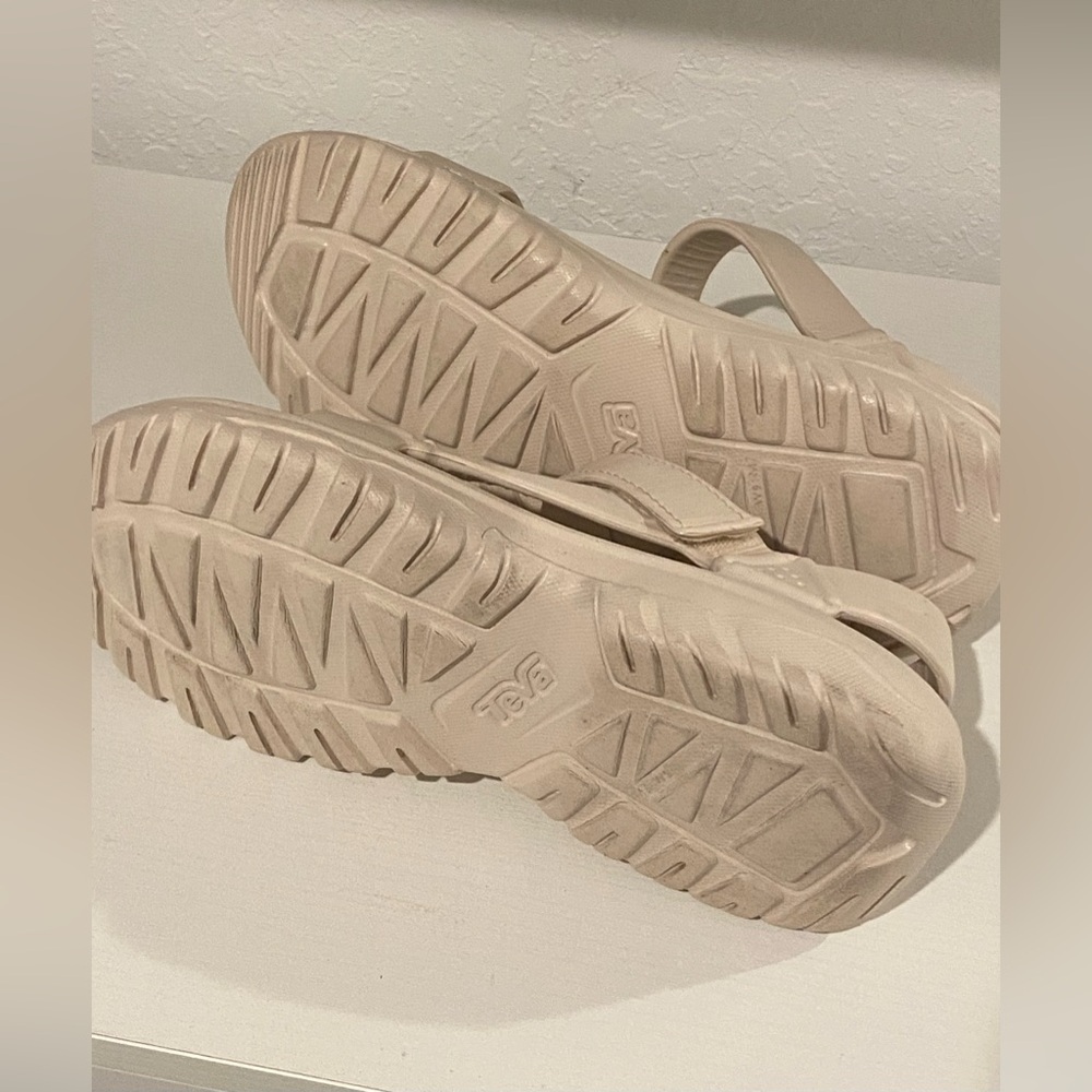 Teva Hurricane Drift Sandals - Lightweight, Water-Friendly Comfort - Picture 10 of 11